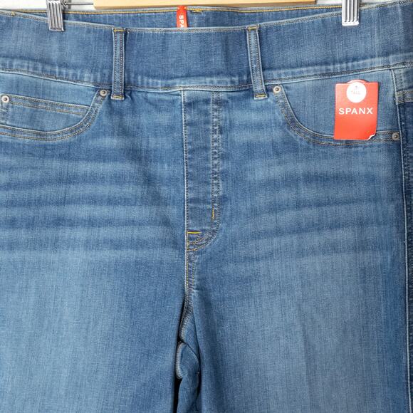 NEW Spanx Women’s Jeans Modern Classic Elevated Basics Indigo Straight Leg 1X - Picture 3 of 11